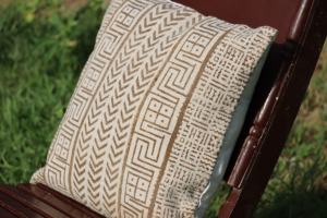 ปลอกหมอนอิงผ้าคอตตอน100% ดีไซน์เนอร์มาใหม่2024หมอนปักลายดอกไม้เรขาคณิตลายดอกไม้ทันสมัยสำหรับบ้านห้องนั่งเล่น - Product Image 5