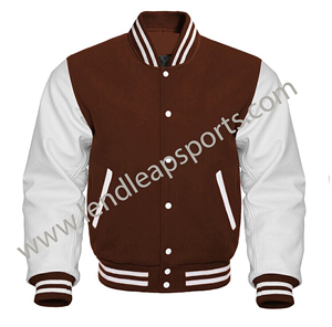 Chaqueta universitaria con logotipo personalizado, chaqueta de béisbol universitaria negra bordada con mangas de cuero para hombre y mujer, chaqueta Varisty Letterman - Product Image 1