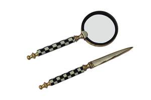 Loupe à main en laiton massif de style antique noir et blanc - Product Image 6