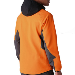 Nouvel arrivage de veste de coquille souple enduite de haute qualité pour hommes col montant d'hiver avec impression personnalisée professionnelle de marque privée - Product Image 2