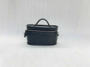 Sac de toilette de voyage en cuir véritable de luxe pour femmes, grand format carré, fermeture éclair, fabrication en usine, vente en gros - Product Image 4