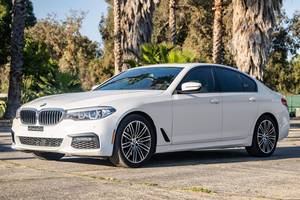 BMW 530i Sedán USADO de 2020 - Product Image 1