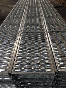 Planche de caillebotis en diamant <span class=keywords><strong>perforé</strong></span> en acier galvanisé - Product Image 4