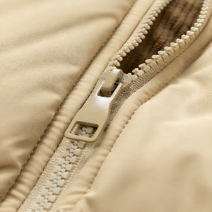 เสื้อโค้ทพัฟเฟอร์ผู้ชายสำหรับฤดูใบไม้ร่วงและฤดูหนาว แบบมีฮู้ด หนา กันลม ผลิตจากผ้าฝ้าย/โพลีเอสเตอร์ พร้อมซิป - Product Image 5