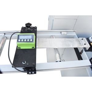 Machine de perçage et de fraisage CNC JUNDE pour le traitement des portes/fenêtres en aluminium et en PVC, facile à utiliser - Product Image 5
