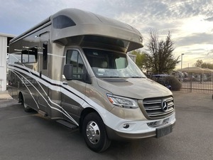 Used 2022 Winneb-a-g-o V-i-e-w 24D Travel Trailers Outdoors Caravan House RV Campers - Product Image 6