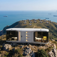 Cabine capsule en aluminium à double étage de luxe, maison modulaire à énergie solaire pour le glamping en montagne