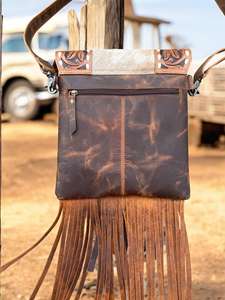 Dernier sac à main de luxe Cowgirl Howdy pour femmes avec franges usinées au design floral Sac à bandoulière vintage en poils de vachette prêt à l'emploi - Product Image 2