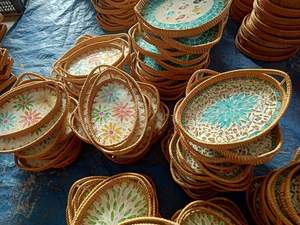 Plateau en bambou et rotin incrusté de forme ronde 2024 de haute qualité. Fabriqué par un artisan qualifié 100% artisanat vietnamien - Product Image 3