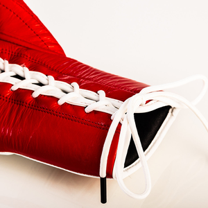 Guantes de boxeo con cordones de alta calidad con logotipo personalizado y diseño Guantes de boxeo de competición de cuero Ideales para hombres y mujeres - Product Image 6