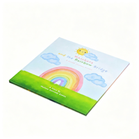Livre d'images pour enfants en carton sur mesure avec des illustrations en aquarelle émouvantes sur papier d'art, gaufrage sur papier offset