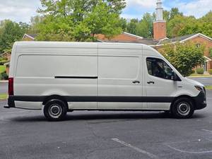 Mercedes-Benz Sprinter 2500 d'occasion à prix bas, modèle 2024, à vendre - Product Image 5