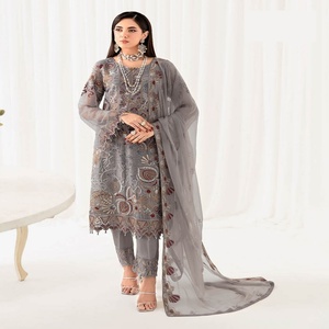 ชุดสูทผ้าชีฟองปัก3ชิ้นสุดหรูงานแฮนด์เมดโดย ramsha rangoon 10พร้อมใส่สำหรับงานแต่งงานของผู้หญิง - Product Image 6