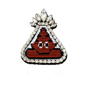 การออกแบบที่กําหนดเองคุณภาพสูงเข็มกลัดลวดแท่งสีทึบเย็บปักถักร้อยแท่ง Wireheart รูปร่างเข็มกลัด - Product Image 1