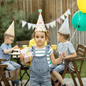 Sombreros <span class=keywords><strong>de</strong></span> fiesta <span class=keywords><strong>de</strong></span> cumpleaños <span class=keywords><strong>de</strong></span> <span class=keywords><strong>jardín</strong></span> inglés para niños Sombreros <span class=keywords><strong>de</strong></span> cono <span class=keywords><strong>de</strong></span> fiesta temáticos <span class=keywords><strong>de</strong></span> <span class=keywords><strong>jardín</strong></span> <span class=keywords><strong>de</strong></span> cumpleaños floral con pompón Sombreros <span class=keywords><strong>de</strong></span> papel coloridos - Product Image 3