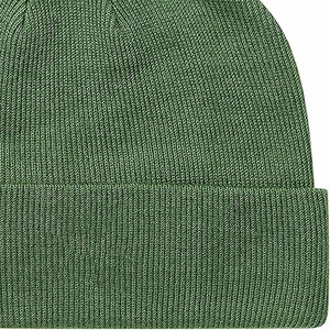 Bonnet d'hiver personnalisé de haute qualité Chapeau léger élégant avec motif de points et de caractères Chapeaux d'hiver avec logo personnalisé - Product Image 2
