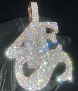 Collier Pendentif Personnalisé Hip Hop pour Homme en Argent Sterling 925 Gravé avec Nom, Moissanite et Zircon Cubique, Style Bling - Product Image 2