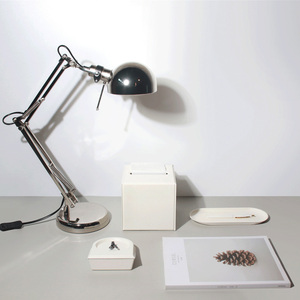 [FENICE] PORTARROLLITAS DE PAPEL HIGIÉNICO - CONTEMPORÁNEO (145*145*145mm) Cuero Ecológico Premium, Diseño Sofisticado, Impermeable, Duradero para Cualquier Espacio - Product Image 1