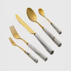 Ensemble de couverts à manche en marbre haut de gamme plaqué or conception de simplicité ensemble de couverts cuillère fourchette en acier inoxydable - Product Image 1