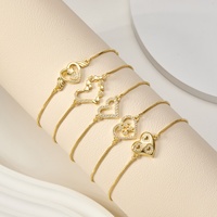 Bracciale regolabile con catena a maglie, con ciondoli a cuore vuoto in zirconia cubica bianca, per bambini, placcato oro 18k su base in ottone, gioielli alla moda