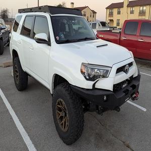 TOYOTA 4RUNNER TRD OFF-ROAD 4X4 2018 USADO, Volante a la Izquierda/Derecha - Product Image 1