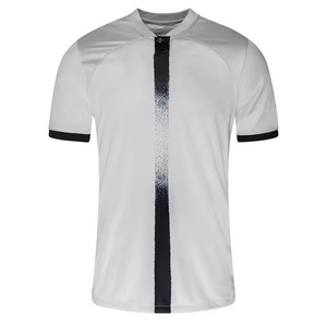 Camiseta de Fútbol para Hombre de Alta Calidad 2026 al por Mayor, Secado Rápido y Diseño Único, Camiseta de Fútbol con Impresión por Sublimación en Venta - Product Image 1