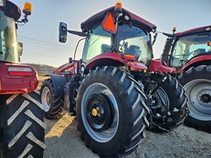 FOURNISSEUR VERIFIÉ DE CHARGEURS CASE IH MAX XUM 135 D'OCCASION 2021 avec grappin, prêts à la vente et à la livraison dans le monde entier - Product Image 3