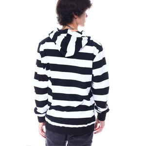 Sudadera Casual de Invierno Personalizada para Hombre con Corte Regular, Mezcla de Algodón 100%, Transpirable y Ecológica, Diseño con Bolsillo - Product Image 4