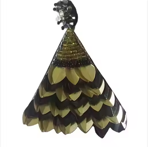 Boucles d'oreilles brodées de perles faites à la main sur le thème de Safari Fringe Design de l'Inde par MD Handicrafts - Product Image 5