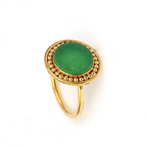 แหวนหินโมราสีเขียวธรรมชาติขนาด10X14มม. สำหรับสุภาพสตรีชุบทอง18K แหวนออกแบบสไตล์โบฮีเมียน - Product Image 4