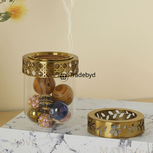 Tradebyd Metal Bakhoor quemador elegante soporte decorativo de incienso para oficina en casa y regalo - Product Image 1