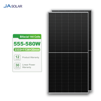 JA 555 Watts 580 Watts Module PV Panneaux solaires monocristallins à demi-cellule Stock UE PERC Type BIPV Numéro de modèle Jam54s30