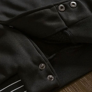 2025 veste universitaire à col montant enduit de haute qualité avec fermeture à glissière à broderie 3D et logo avant pour hommes et femmes - Product Image 5