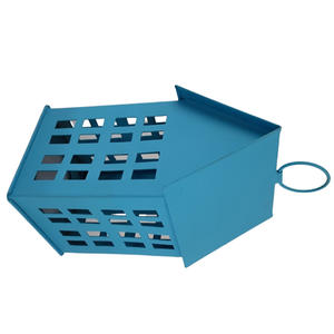 Vente en gros de bougeoirs en métal BRUT NICKEL pour dessus de table et décoration intérieure faits à la main - Product Image 5