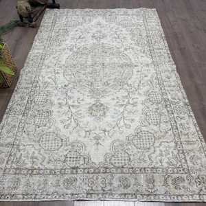 Alfombra Turca Vintage, Alfombra Grande de 5.3x8.7 pies, Alfombra Gris Abstracta - Product Image 1