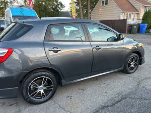 USADO 2009 To-yo-ta Mat_rix S AWD - Product Image 5