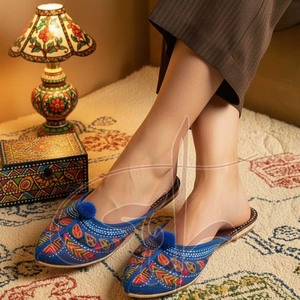 Último Diseño, Khussa Profesional para Mujer, Antideslizante, Parte Superior de Cuero Sintético, Suela Antideslizante, Personalizable, Alta Calidad, Superventas - Product Image 3