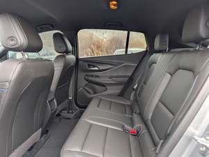 OFERTA IMPERDIBLE 2024 BU-ICK EN-VIS-TA SPORT TOURING FWD TRANSMISIÓN AUTOMÁTICA - Product Image 4