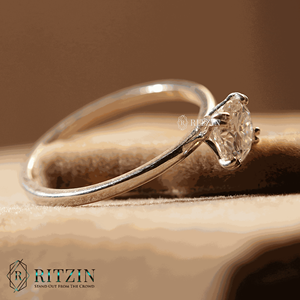 Anillo de compromiso estilo solitario diamante corte redondo para mujer - Product Image 3