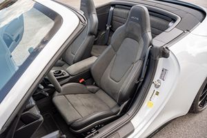 SUPER CLEAN 2025 PORS-CHE 911 CARR-ERA 4 GTS CABRIOLET PRÊT À ÊTRE EXPÉDIÉ - Product Image 5
