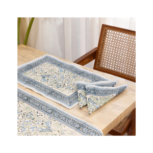 Close Floral Print Grey Minimalistic Look Dining Mat 12x18 Inch Eco Friendly con tacto hecho a mano en tela de algodón bordada - Product Image 1