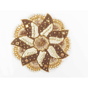 Vente en gros de broches de nouvelle conception de meilleure qualité, broche perlée en fil de métal #00748547514, technique brodée, dentelle, belle mode - Product Image 1