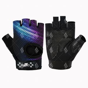 Gants de sport performants conçus pour les séances d'entraînement intenses avec une meilleure adhérence, un bracelet élastique et une construction légère - Product Image 1
