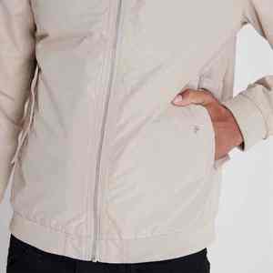 Chaqueta Bomber de Moda Urbana para Invierno 2025, con Botones, Cremallera y Bolsillos, Chaqueta Cortavientos Impermeable de Alta Calidad con Logotipo Personalizable para Hombre - Product Image 2