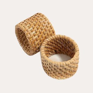 Porte-serviettes en rotin en bambou tendance Design unique pour la maison Cuisine Salle à manger et dîners - Product Image 5