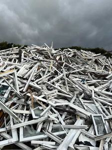 Vente directe d'usine à prix compétitif, déchets de PVC, usine de tuyaux en PVC, matériaux recyclés en stock, prix du profil, déchets de PVC - Product Image 4