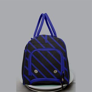 Zeta Phi Beta Sorority Trolley Bag Equipaje de viaje impermeable con letras de chenilla personalizadas Puff Print Bordado 3D e impresión DTG - Product Image 3