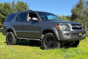Toyota Sequoia Limited 4x4 de 2005 - Product Image 3