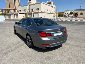 2018 BMW 730 Used Dark Interior Turbo Engine AWD Drive Leather Seats with ACC Cruise <b>Control</b> - Product Image 6