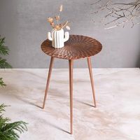 Fourniture en gros Table d'appoint en aluminium de forme personnalisée Table basse élégante pour canapé Côté chambre ou entrée à vendre